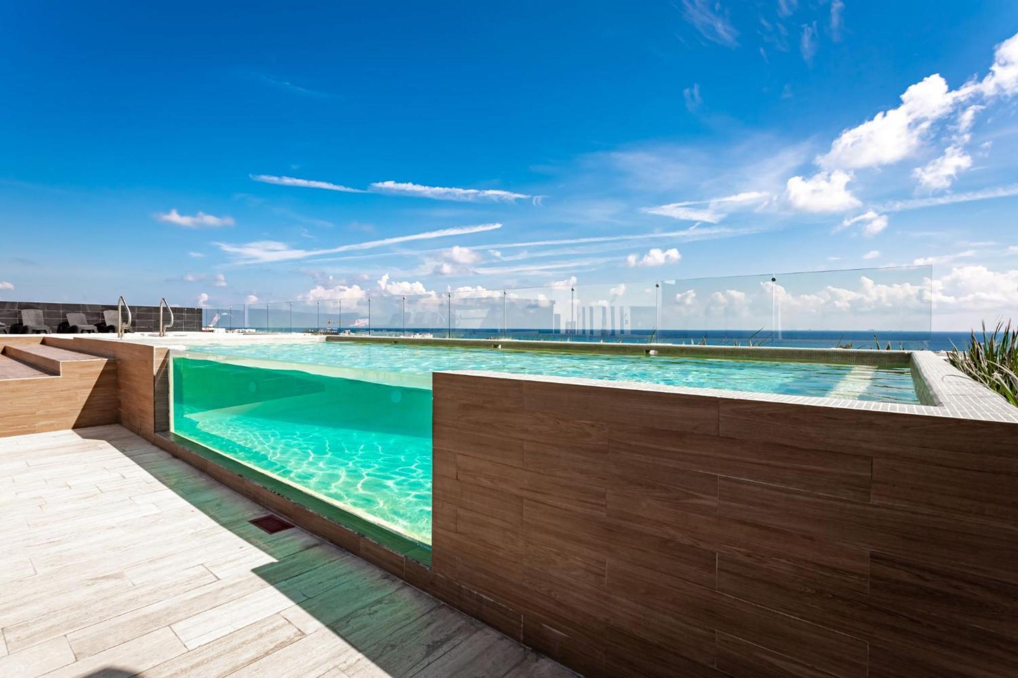 Luxury 1br In Pdc, Steps From
