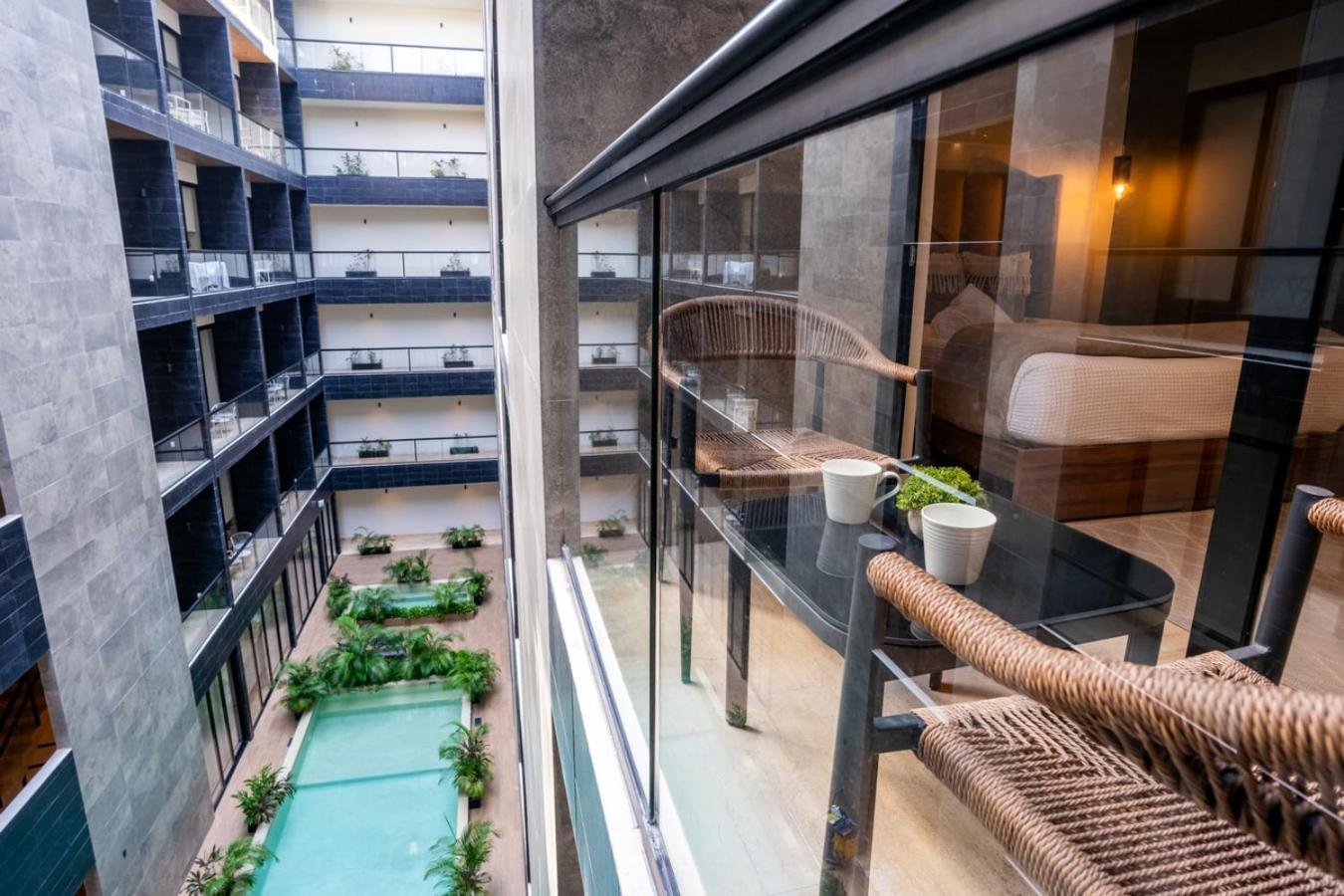 Cozy & W/ Rooftop Infinity Pool & Gym * Playa del Carmen