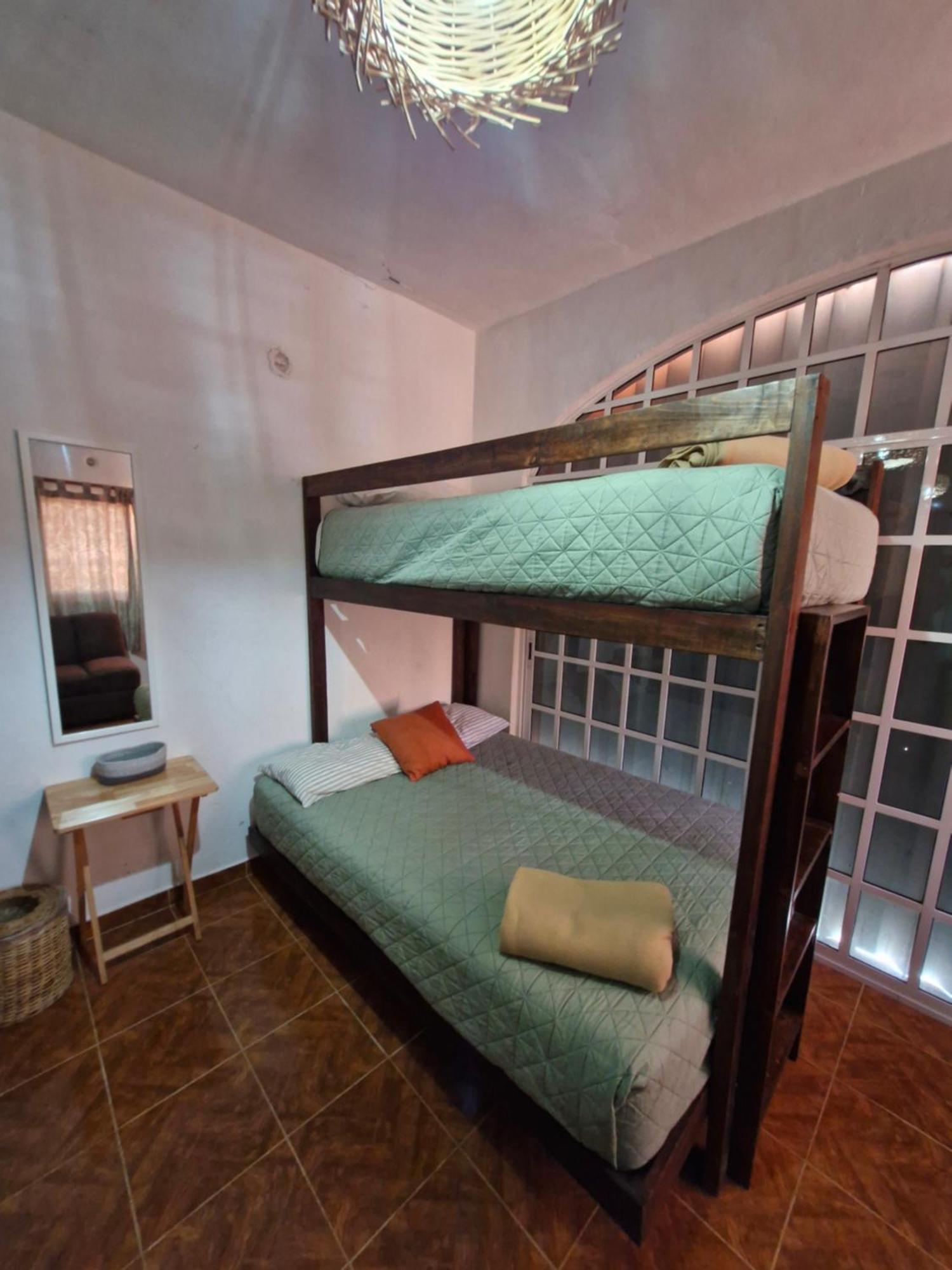 Holiday home Casa 18 Personas Con Ac, Cocina Y A 10 Min De La Playa *