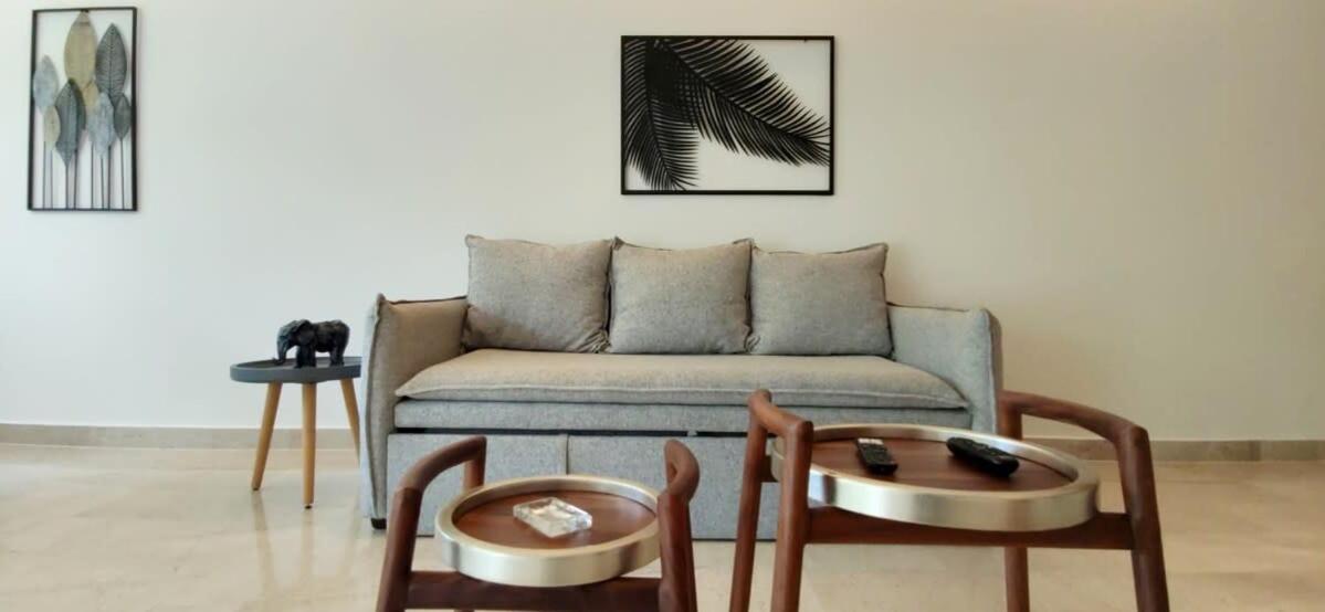 Next To The Beautiful 2 Bedroom * Playa del Carmen