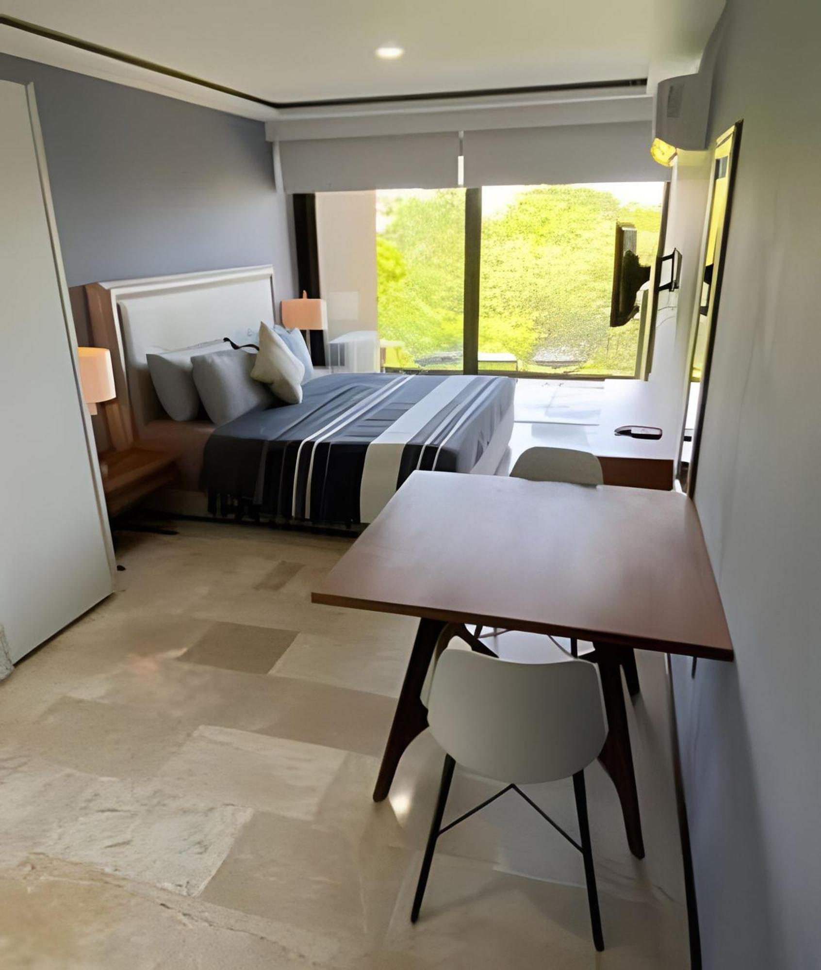 Apartment Location Steps To The Playa del Carmen