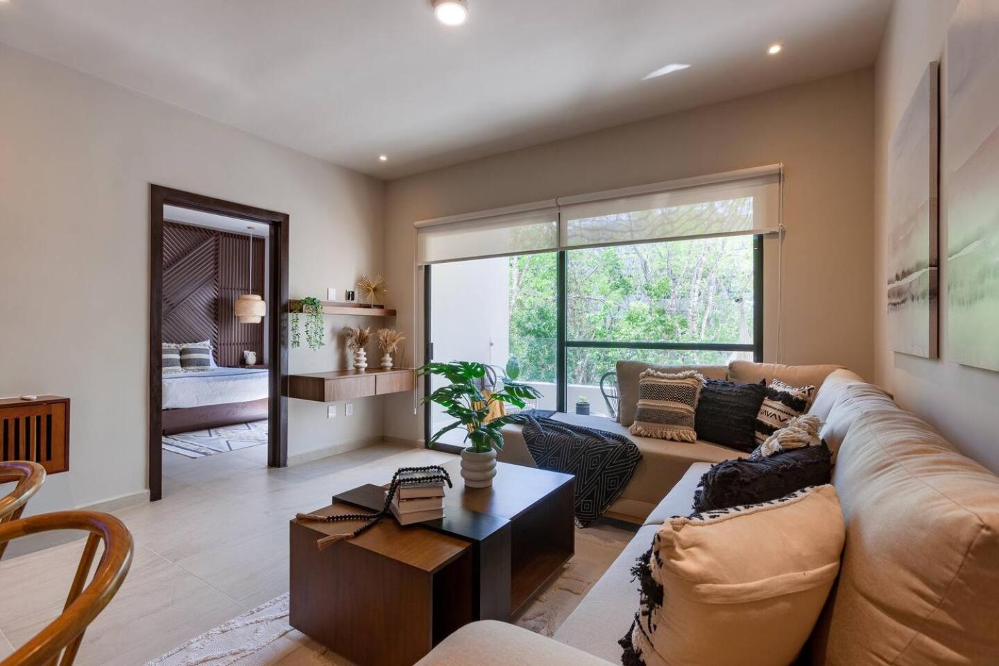 New Coto11gated,gym,pools,playground,12min * Playa del Carmen