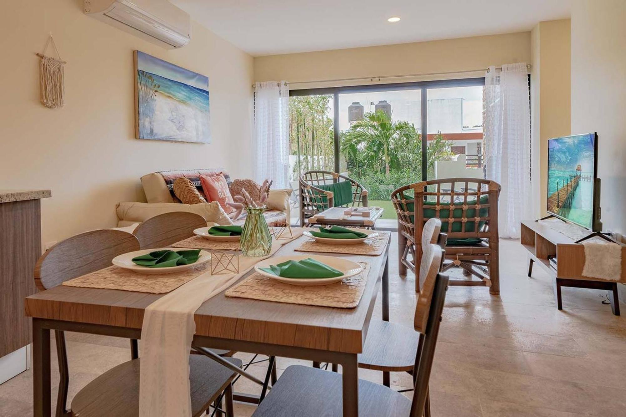 Oasis - 2 Bedroom With Pool, Gym, Private Terrace - At Veranto Playa del Carmen