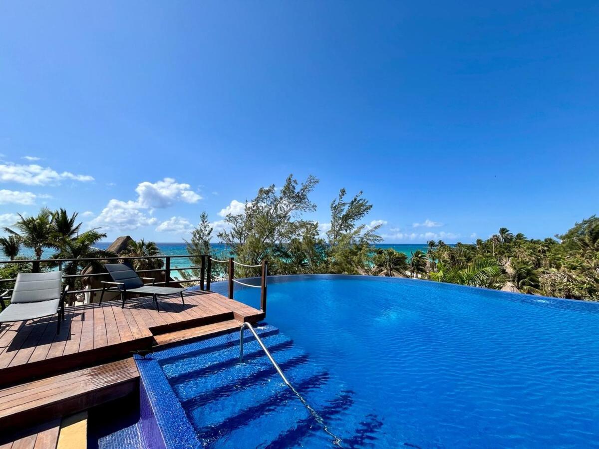 One Block From The Sea, Ideal! *
