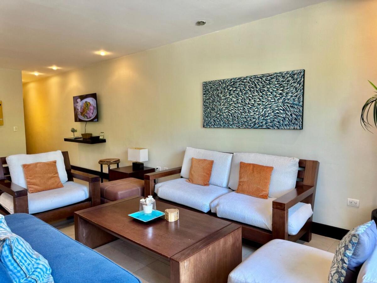 Apartment One Block From The Sea, Ideal! *