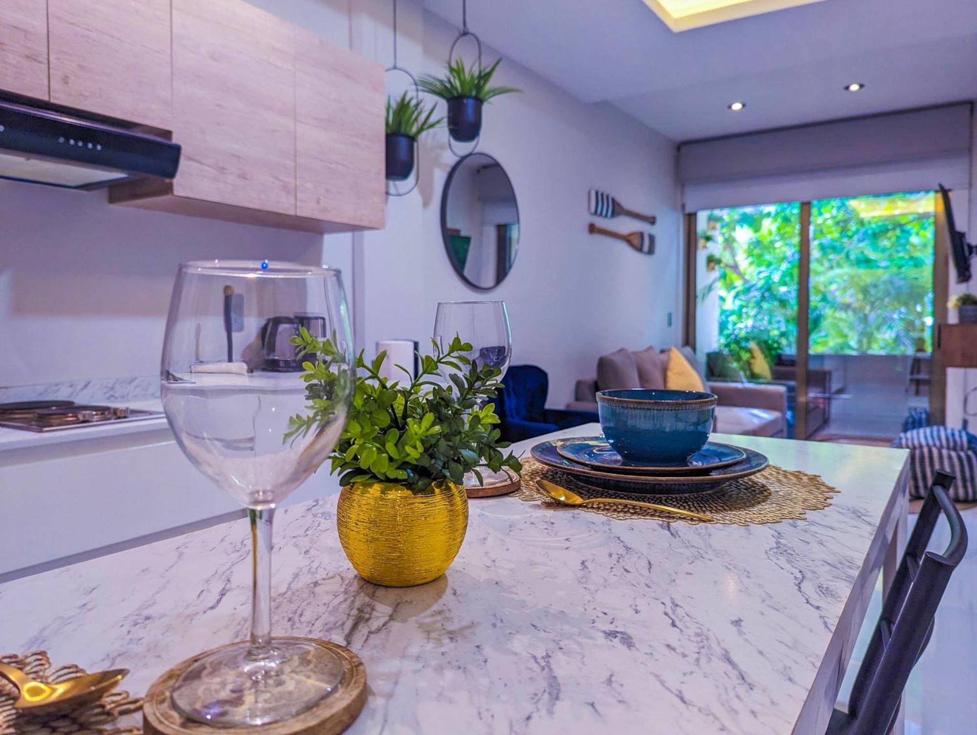 Apartamento 500m To L King Beds Kitchen L Pool Patio Gym Bikes Ac 20405