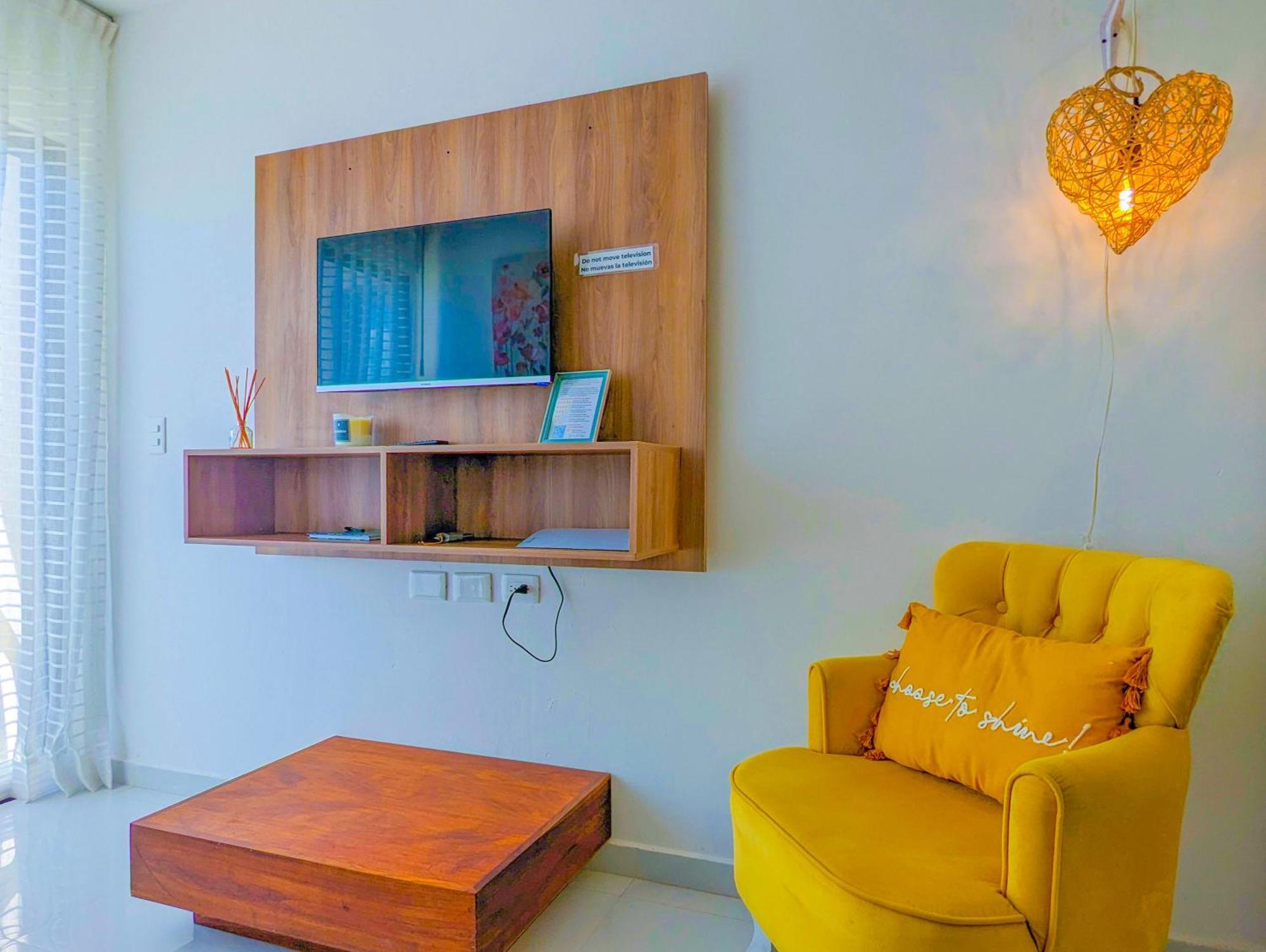 Apartamento 500m To L King Beds Kitchen L Pool Patio Gym Bikes Ac 30504 *