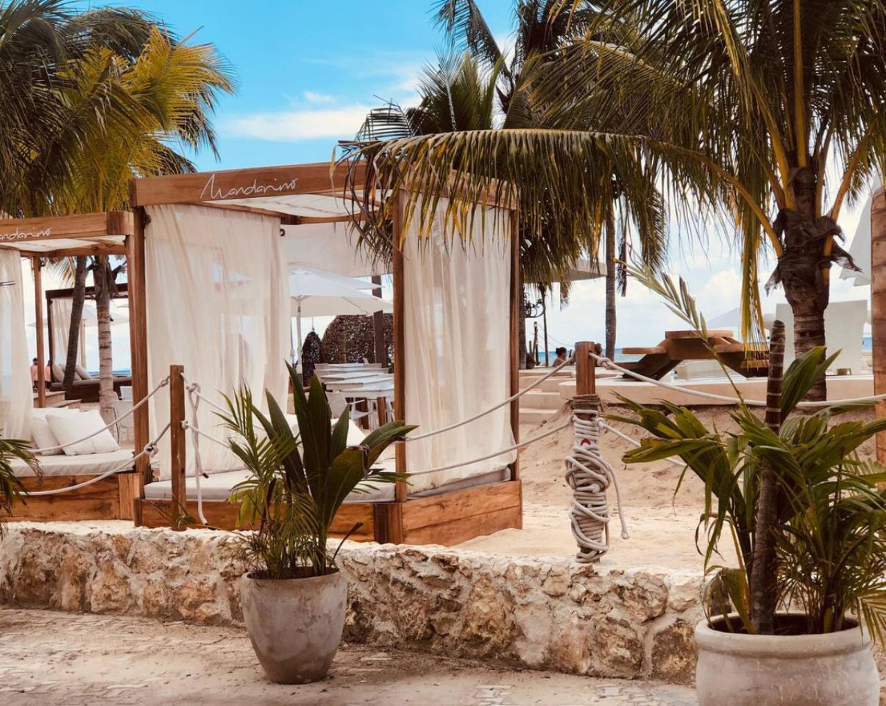 Stylish Steps From 5th Ave And Playa del Carmen