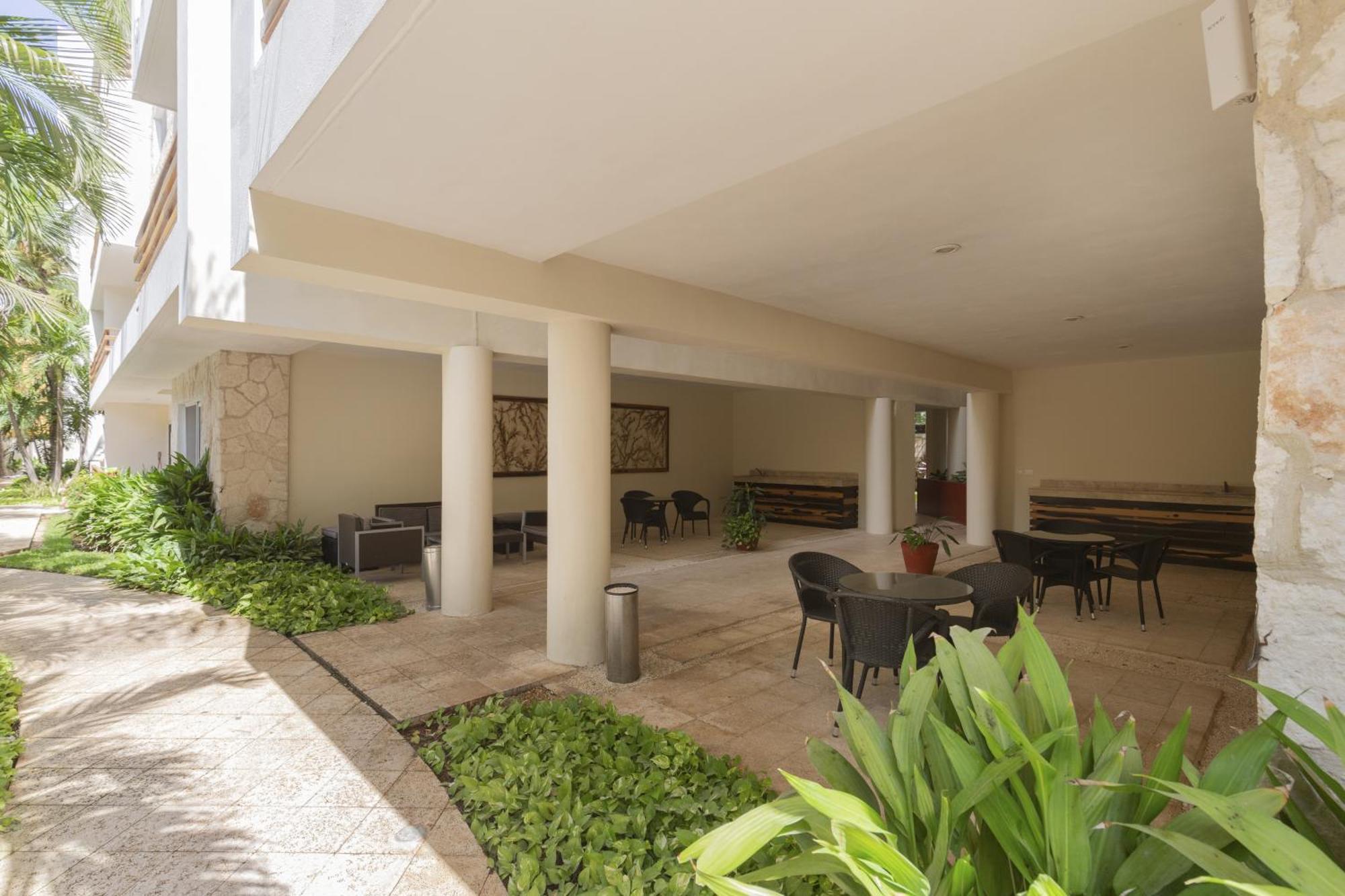 Blue Adobe Nest At Sabbia * Playa del Carmen