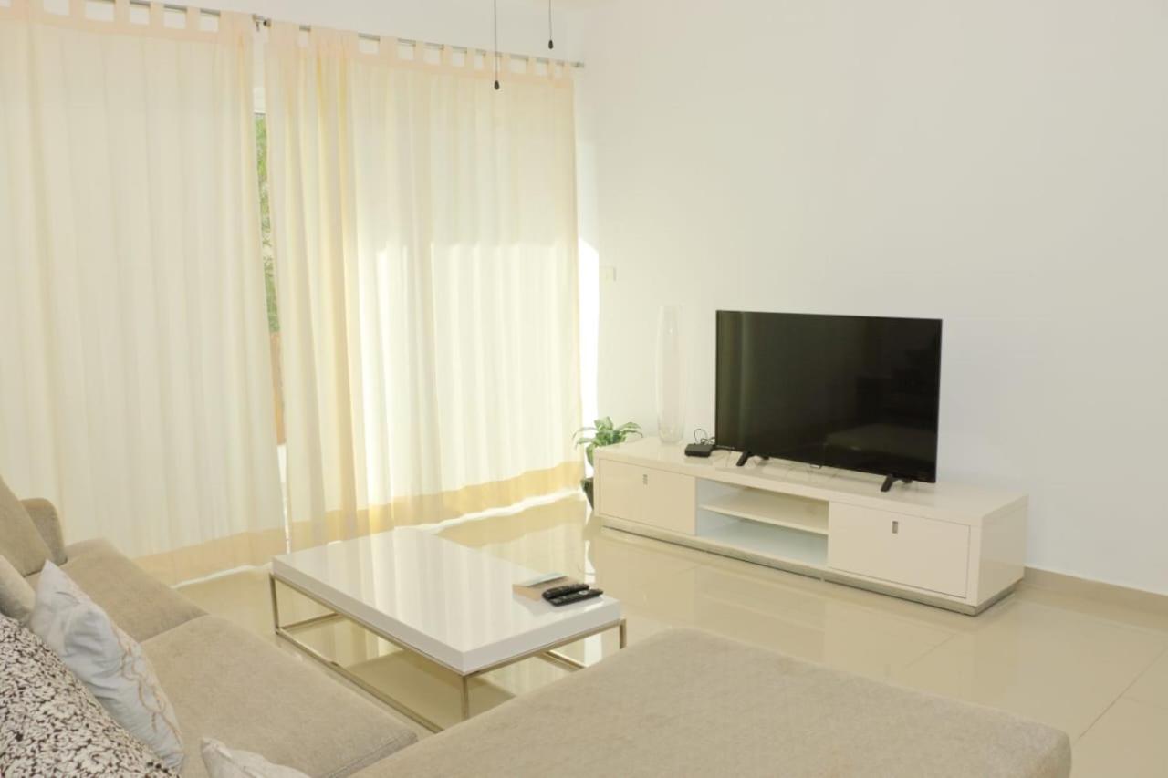 Grand Blue Playa Apartment