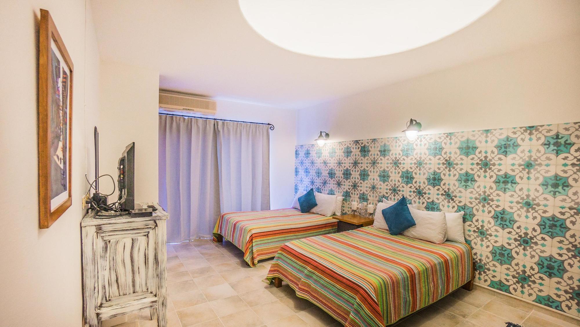 Bric & Playa del Carmen