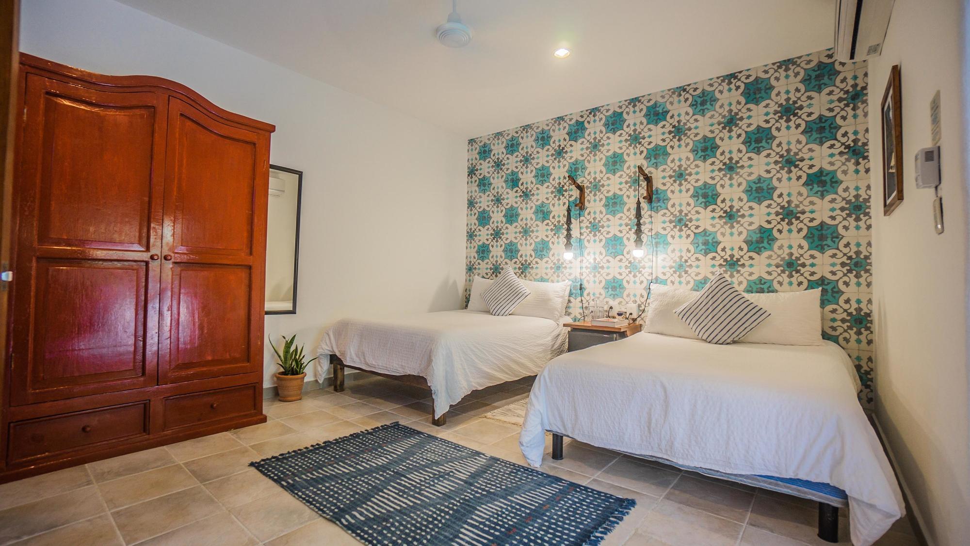 Hotel Bric & 3*
