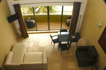 Ocean Plaza Condos Hotel Playa del Carmen