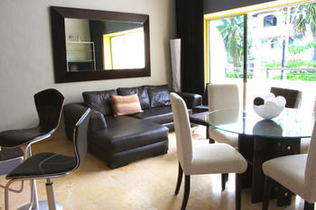 Ocean Plaza Condos