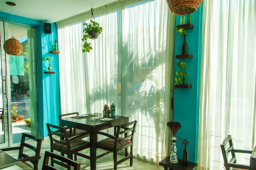 Soho Playa Khách sạn