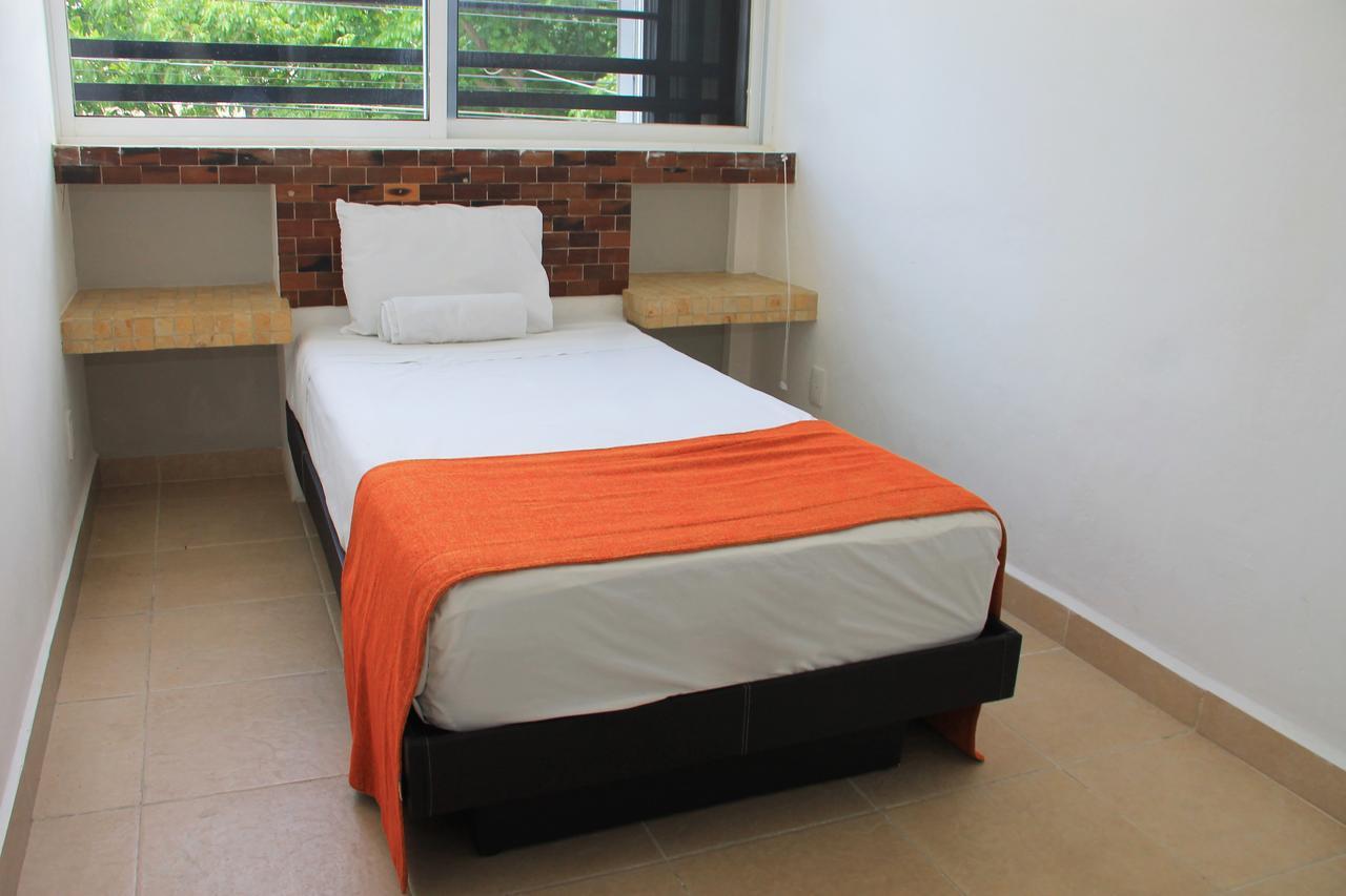 Xell Suites & Khách sạn