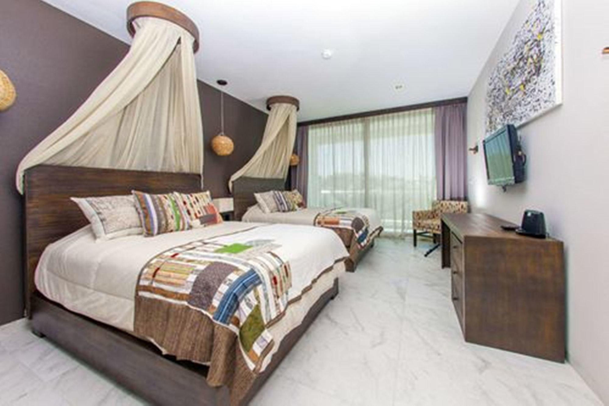 Khách sạn Soho Playa