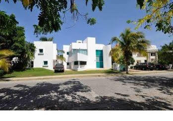 White House By Vimex *