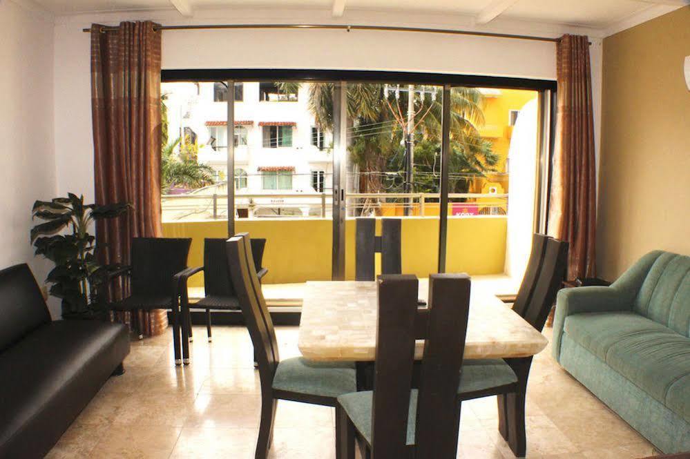 Ocean Plaza Condos Hotel Playa del Carmen