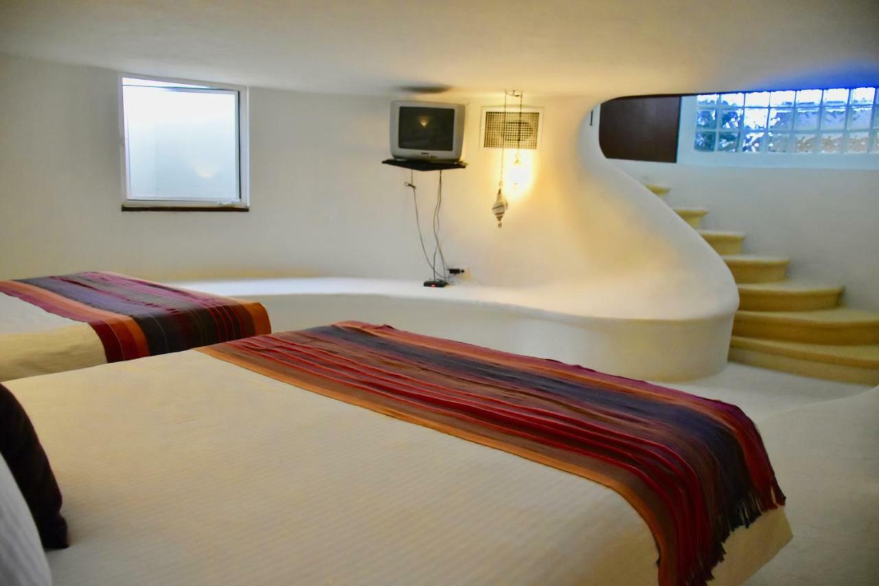 Playa Palms Khách sạn