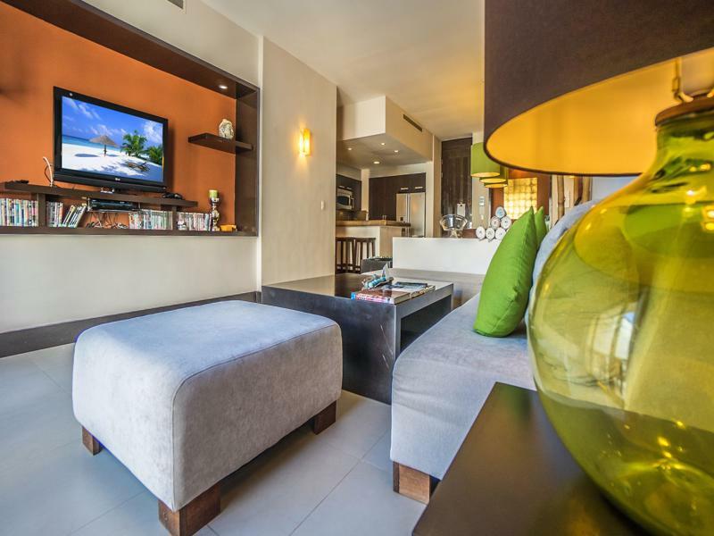 Aldea Beachside Condo By Bvr Aparthotel