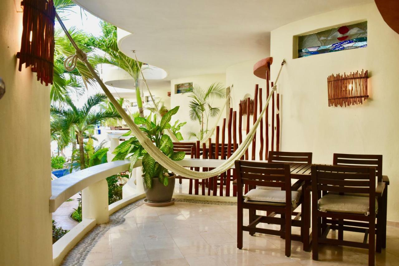 Khách sạn Playa Palms 4*