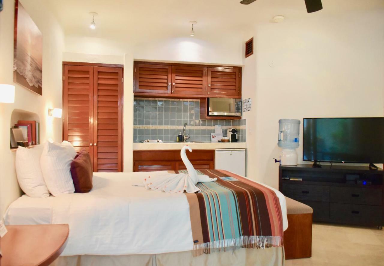 Khách sạn Playa Palms