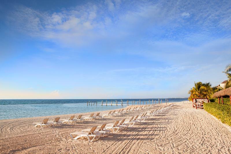 Palafitos Overwater Bungalows, Catamaran, Cenote, & Inclusive - Adults Only Resort Playa del Carmen
