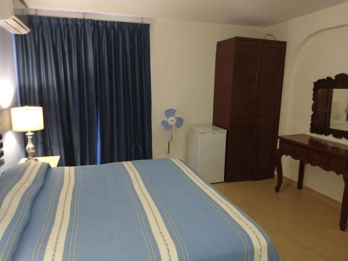 San Juan Khách sạn 3*