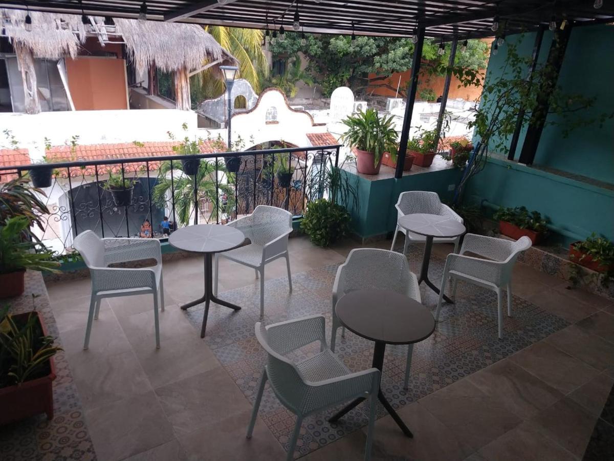 San Juan Khách sạn 3*